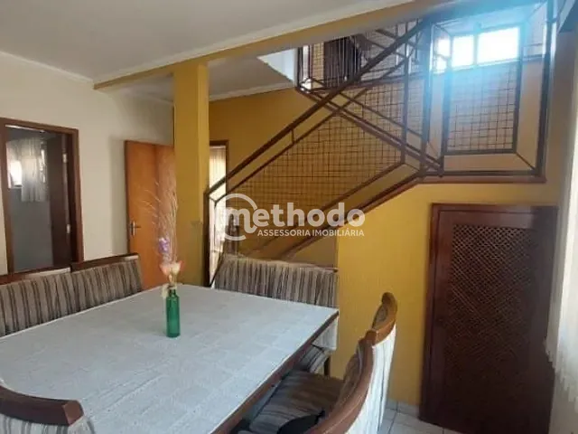 Casa 3 quartos e 4 banheiros, à venda, no bairro Jardim Nova Europa em Campinas