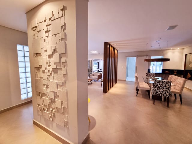 Casa com 1400m² 4 quartos e 3 banheiros, à venda, no bairro Parque das Nações em Pindamonhangaba