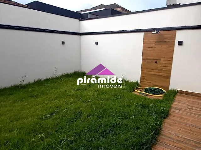Casa com 300m² 3 quartos e 1 banheiro, à venda ou para alugar, no bairro Jardim das Indústrias em São José dos Campos