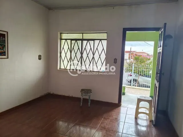 Casa com 332m² 2 quartos e 1 banheiro, à venda, no bairro Jardim Leonor em Campinas