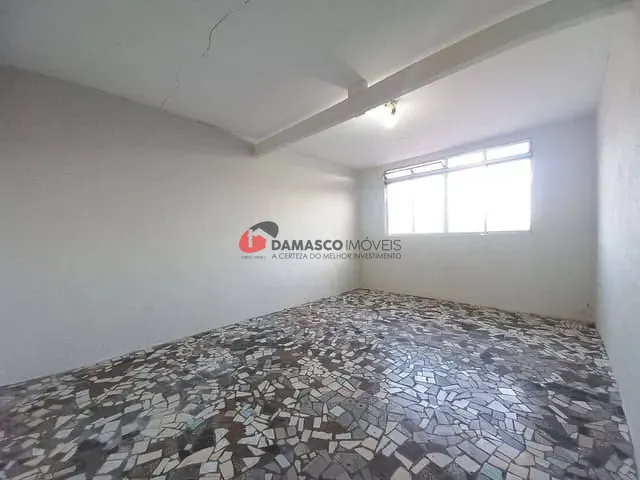 Casa com 168m² 2 quartos e 2 banheiros, à venda, no bairro Osvaldo Cruz em São Caetano do Sul