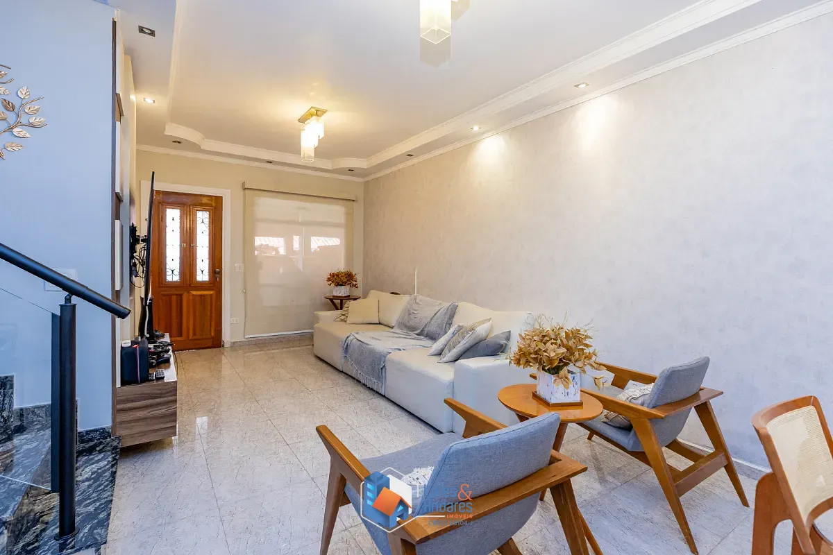 Casa, 4 quartos, 213 m² - Foto 1