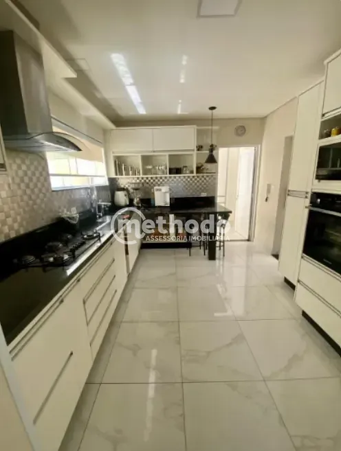 Casa, 3 quartos, 201 m² - Foto 7