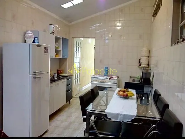 Casa com 260m² 3 quartos e 3 banheiros, à venda, no bairro Centro em Roseira