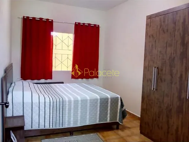 Casa com 260m² 3 quartos e 3 banheiros, à venda, no bairro Centro em Roseira