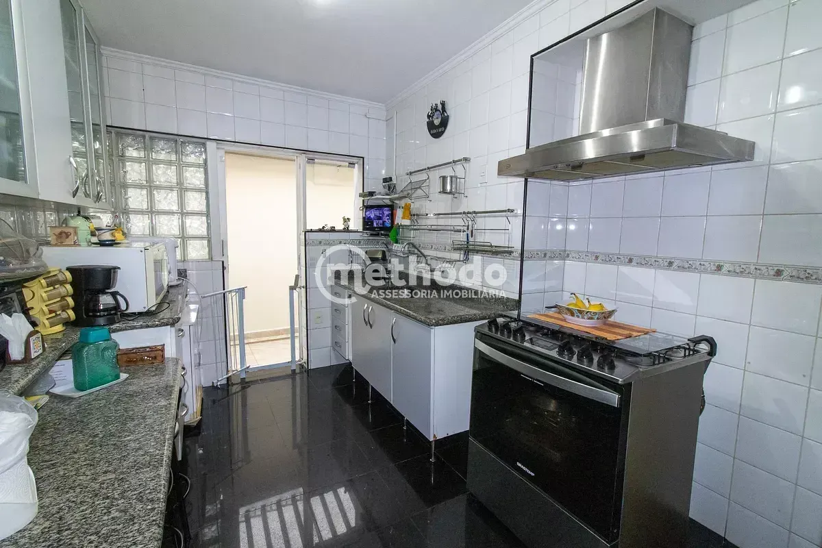 Casa, 3 quartos, 200 m² - Foto 10
