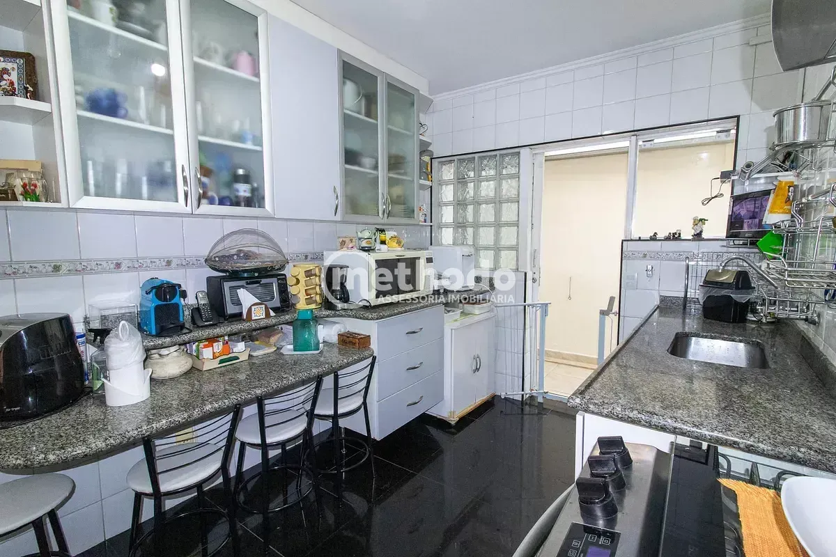 Casa, 3 quartos, 200 m² - Foto 11