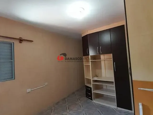Casa 2 quartos e 2 banheiros, para alugar, no bairro Fundação em São Caetano do Sul