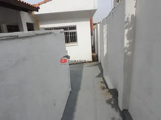 Casa 1 quarto e 1 banheiro, para alugar, no bairro Olímpico em São Caetano do Sul