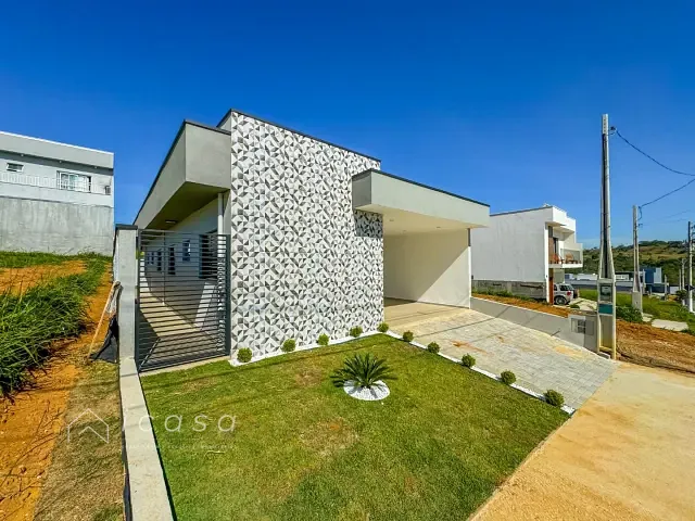 Casa com 250m² 3 quartos e 2 banheiros, à venda, no bairro Itapecerica em Taubaté