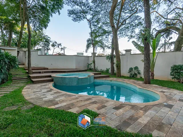 Casa com 663m² 4 quartos e 6 banheiros, à venda, no bairro Jardim Leonor em São Paulo