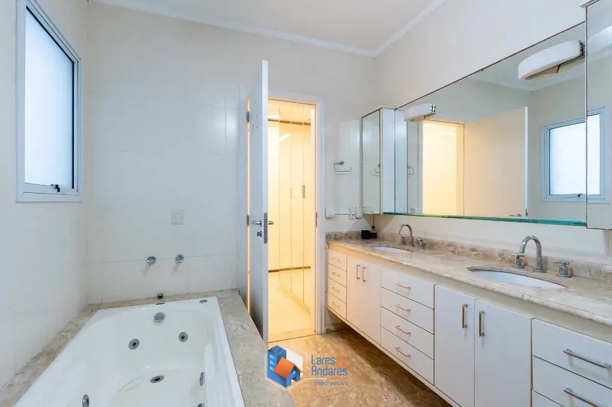 Casa, 4 quartos, 353 m² - Foto 33