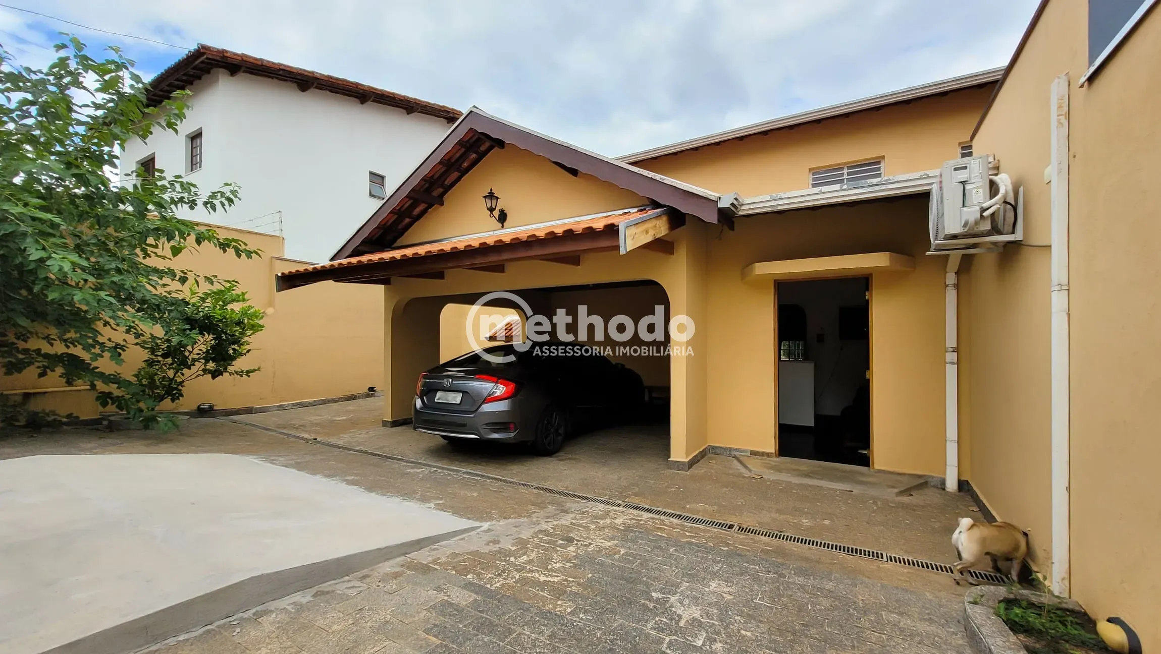 Casa, 3 quartos, 265 m² - Foto 1
