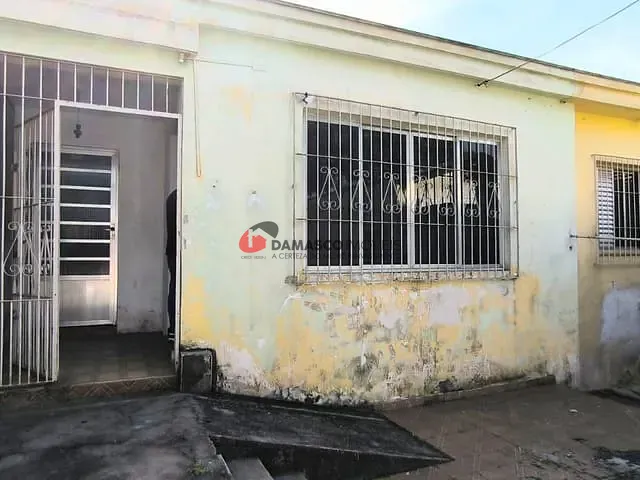 Casa 2 quartos e 1 banheiro, à venda, no bairro Olímpico em São Caetano do Sul