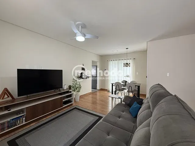 Casa com 350m² 3 quartos e 2 banheiros, à venda, no bairro Jardim Nova Europa em Campinas