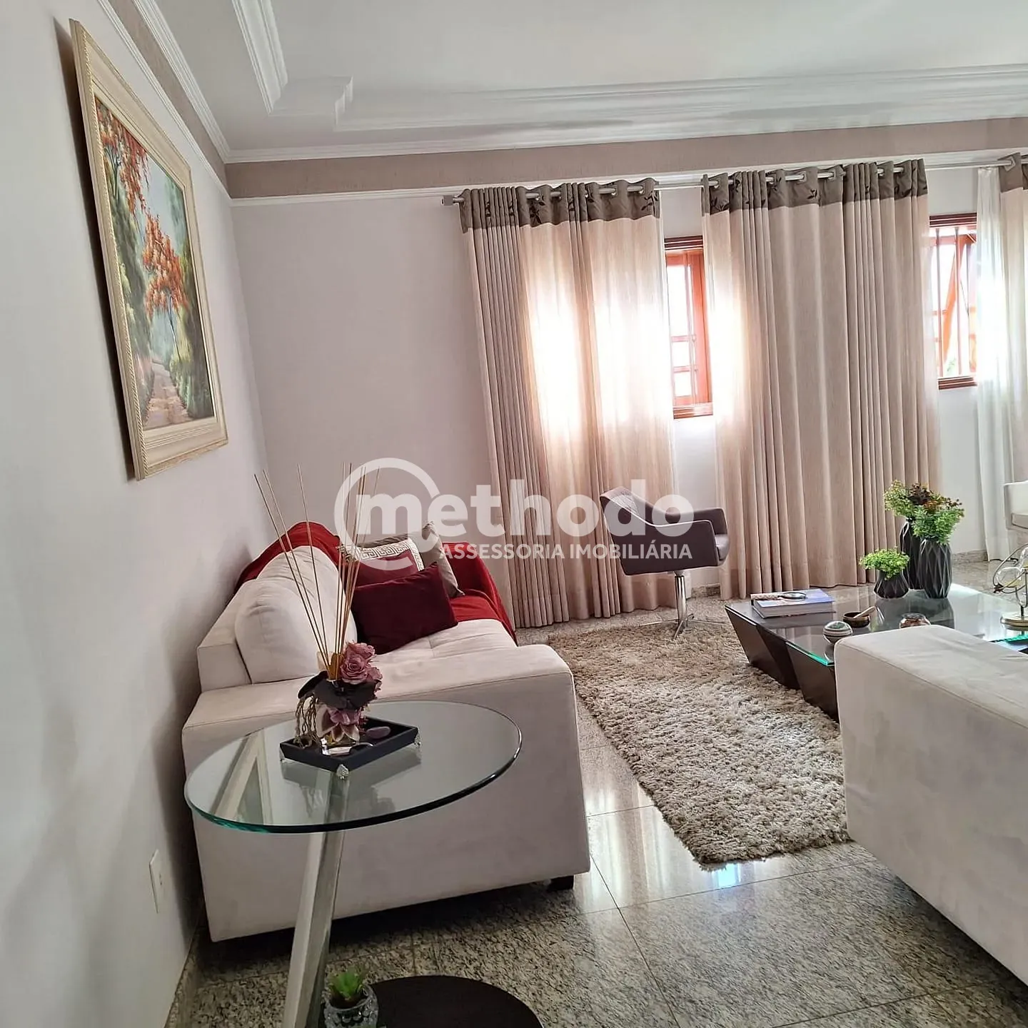 Casa, 4 quartos, 318 m² - Foto 2