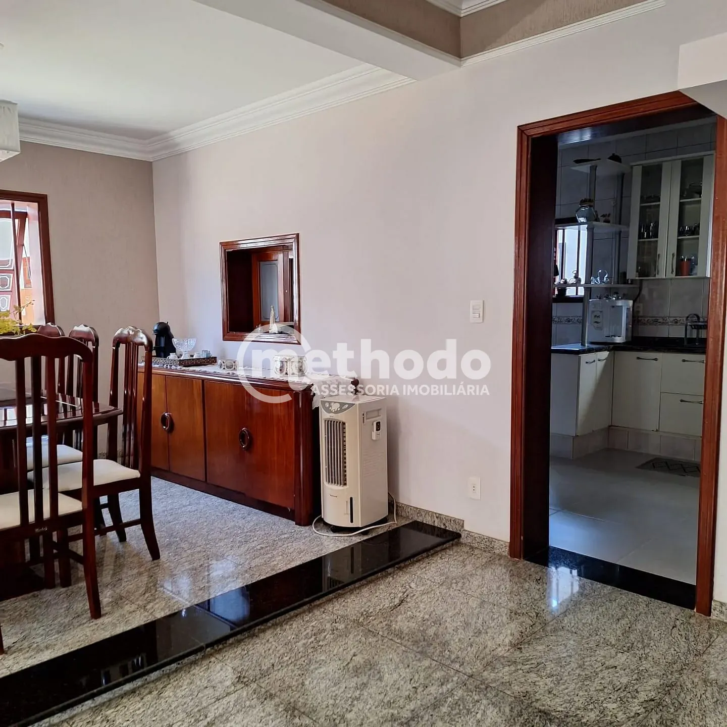 Casa, 4 quartos, 318 m² - Foto 8