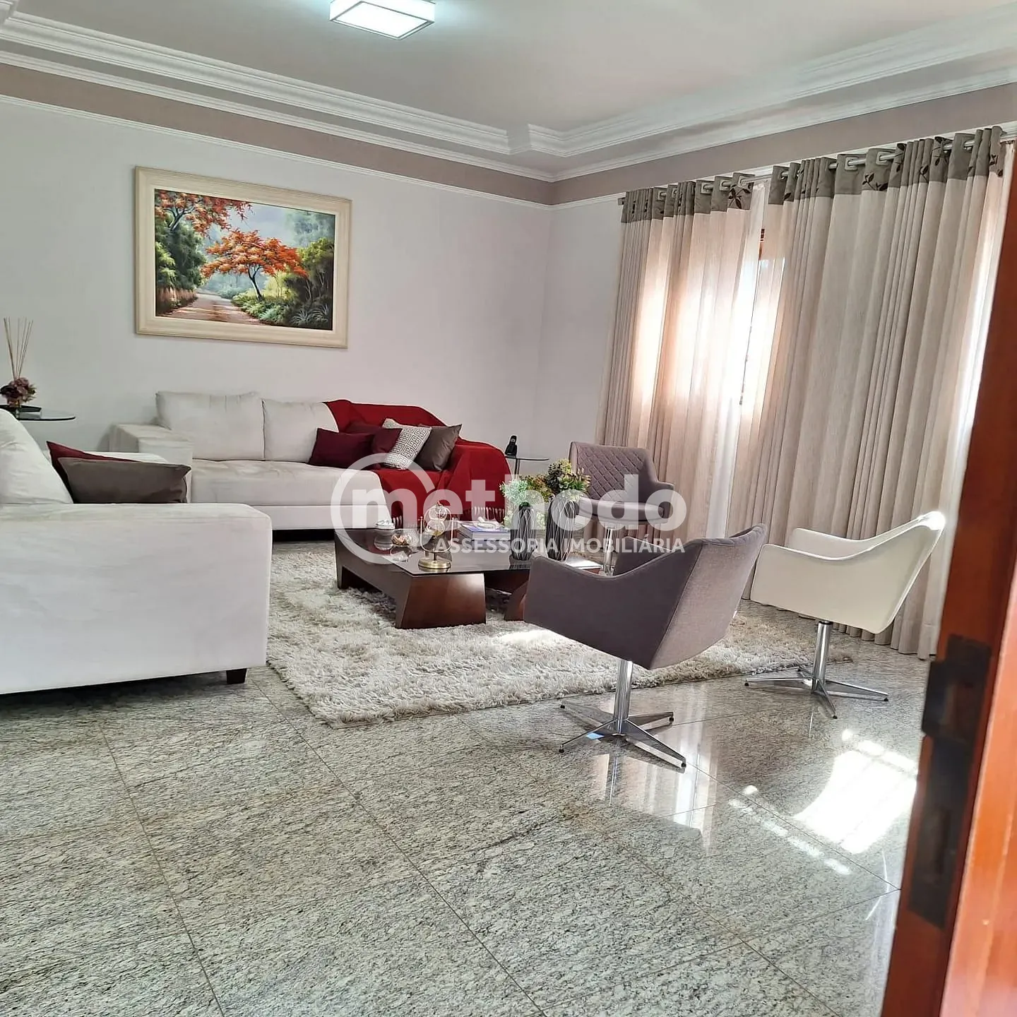 Casa, 4 quartos, 318 m² - Foto 3