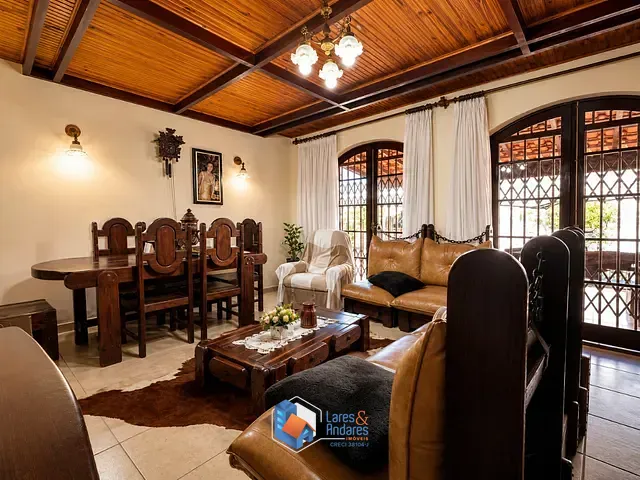 Casa com 190m² 2 quartos e 1 banheiro, à venda, no bairro Jardim Marilu em São Paulo