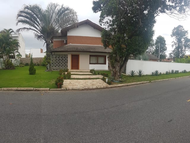 Casa com 928m² 3 quartos e 1 banheiro, à venda, no bairro Socorro em Pindamonhangaba