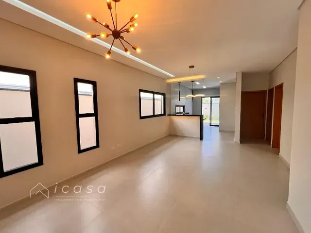 Casa com 250m² 3 quartos e 2 banheiros, à venda, no bairro Residencial Colinas. em Caçapava