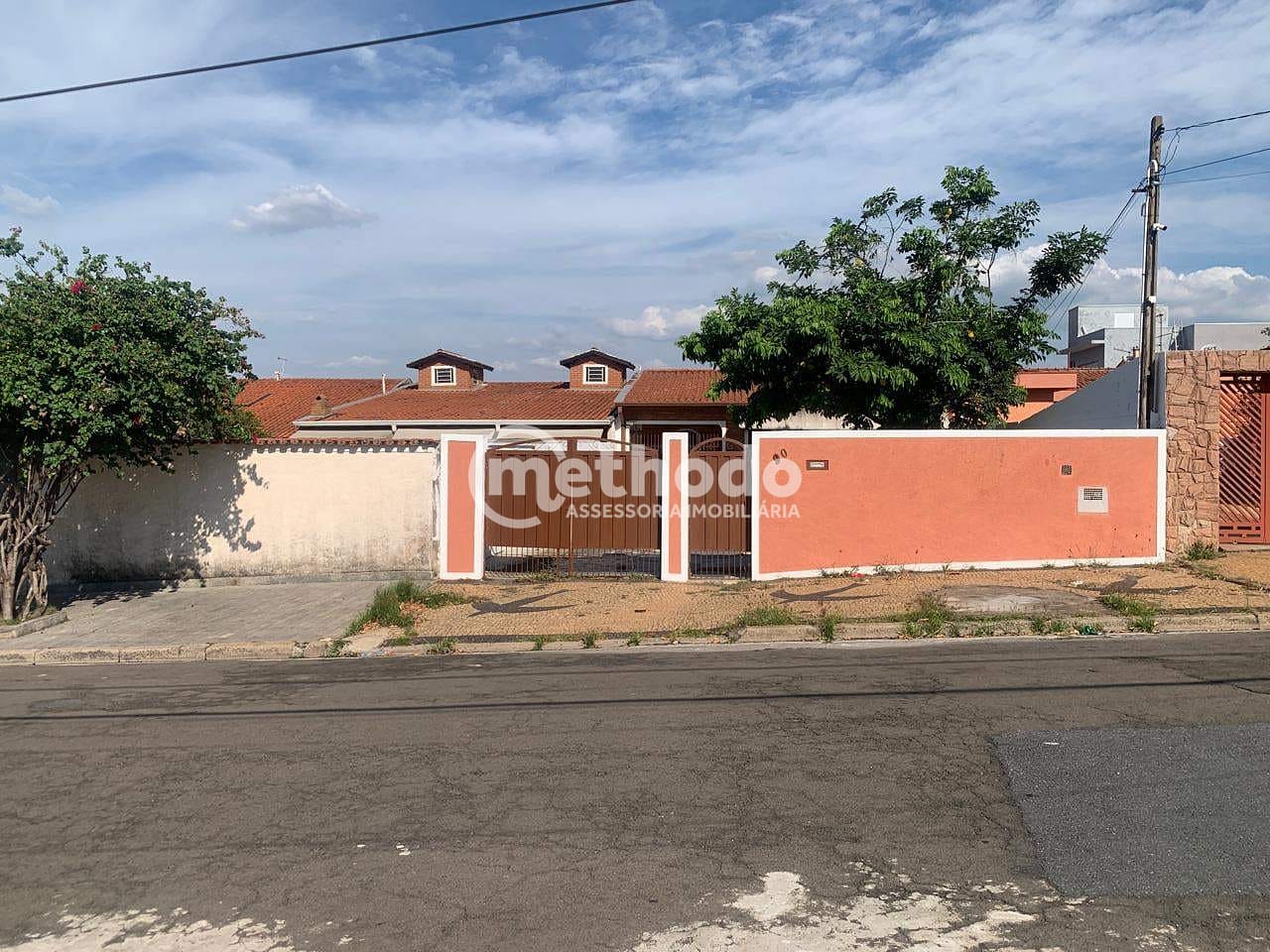 Casa, 2 quartos, 150 m² - Foto 1