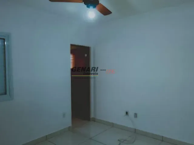 Casa 2 quartos e 2 banheiros, para alugar, no bairro Vila Avaí em Indaiatuba