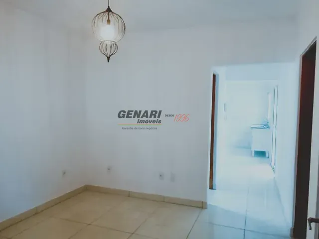 Casa 2 quartos e 2 banheiros, para alugar, no bairro Vila Avaí em Indaiatuba