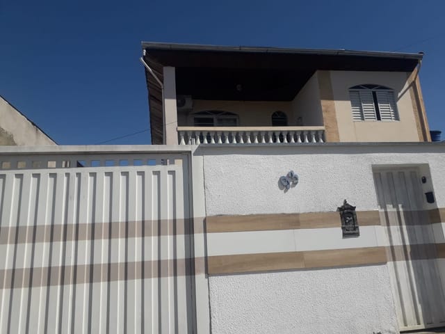 Casa com 250m² 3 quartos e 2 banheiros, à venda, no bairro Centro em Potim
