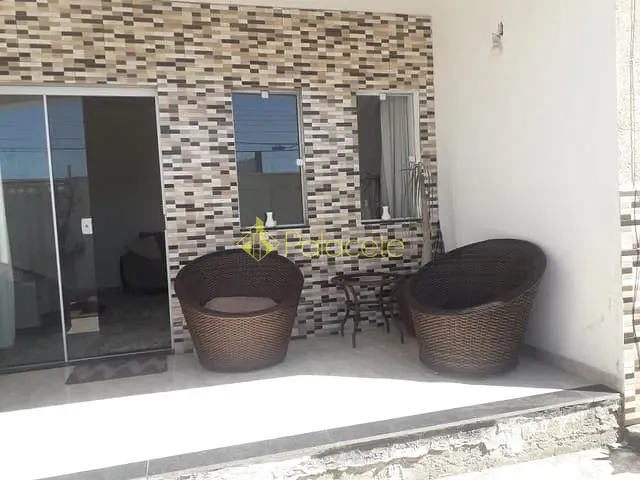 Casa com 250m² 3 quartos e 2 banheiros, à venda, no bairro Centro em Potim
