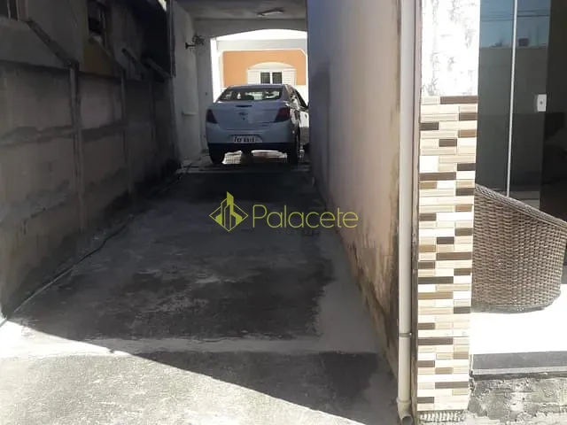 Casa com 250m² 3 quartos e 2 banheiros, à venda, no bairro Centro em Potim