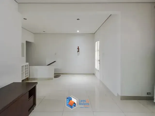 Casa com 124m² 4 quartos e 3 banheiros, à venda, no bairro Jardim Aeroporto em São Paulo