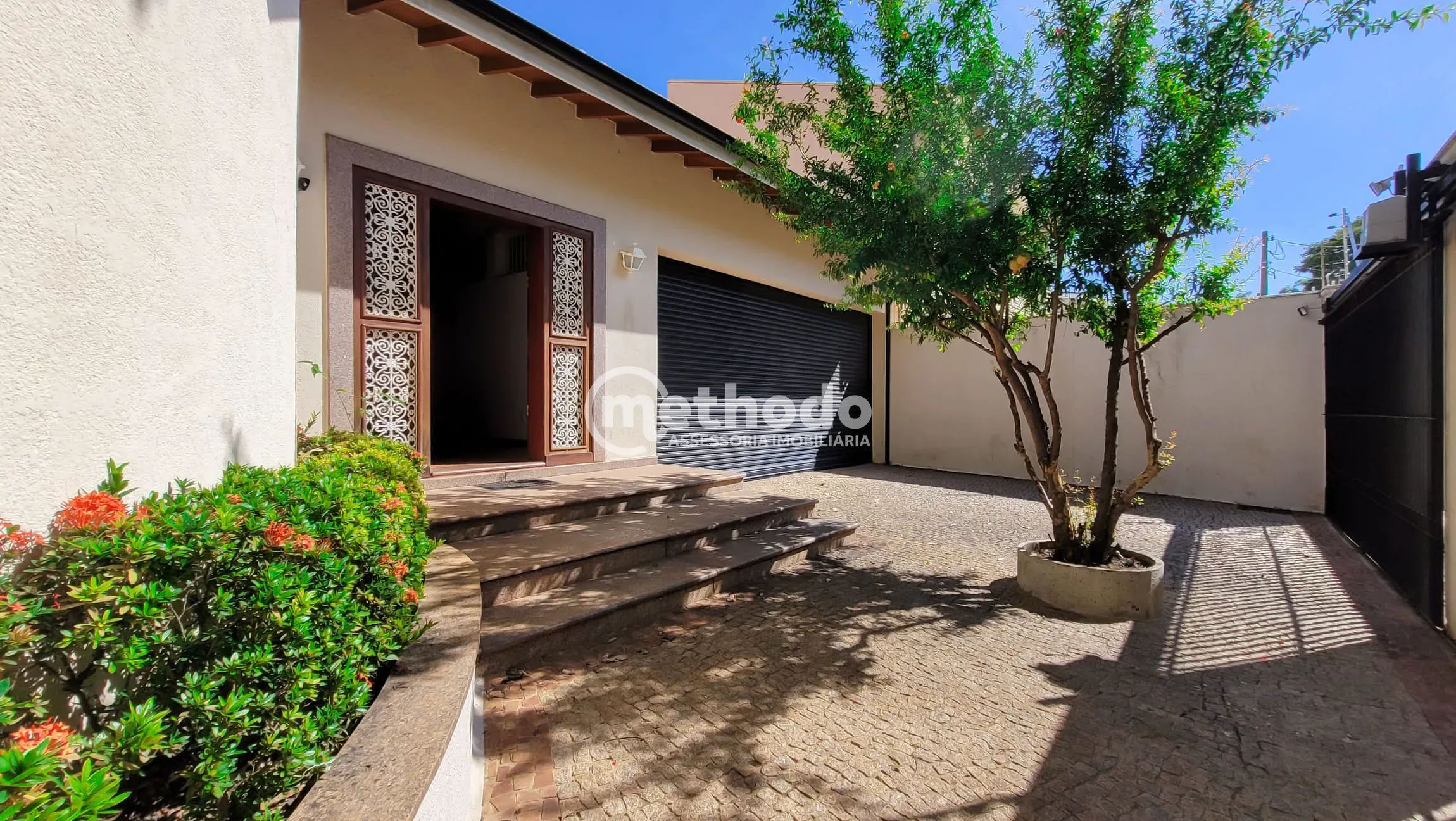 Casa, 5 quartos, 443 m² - Foto 1