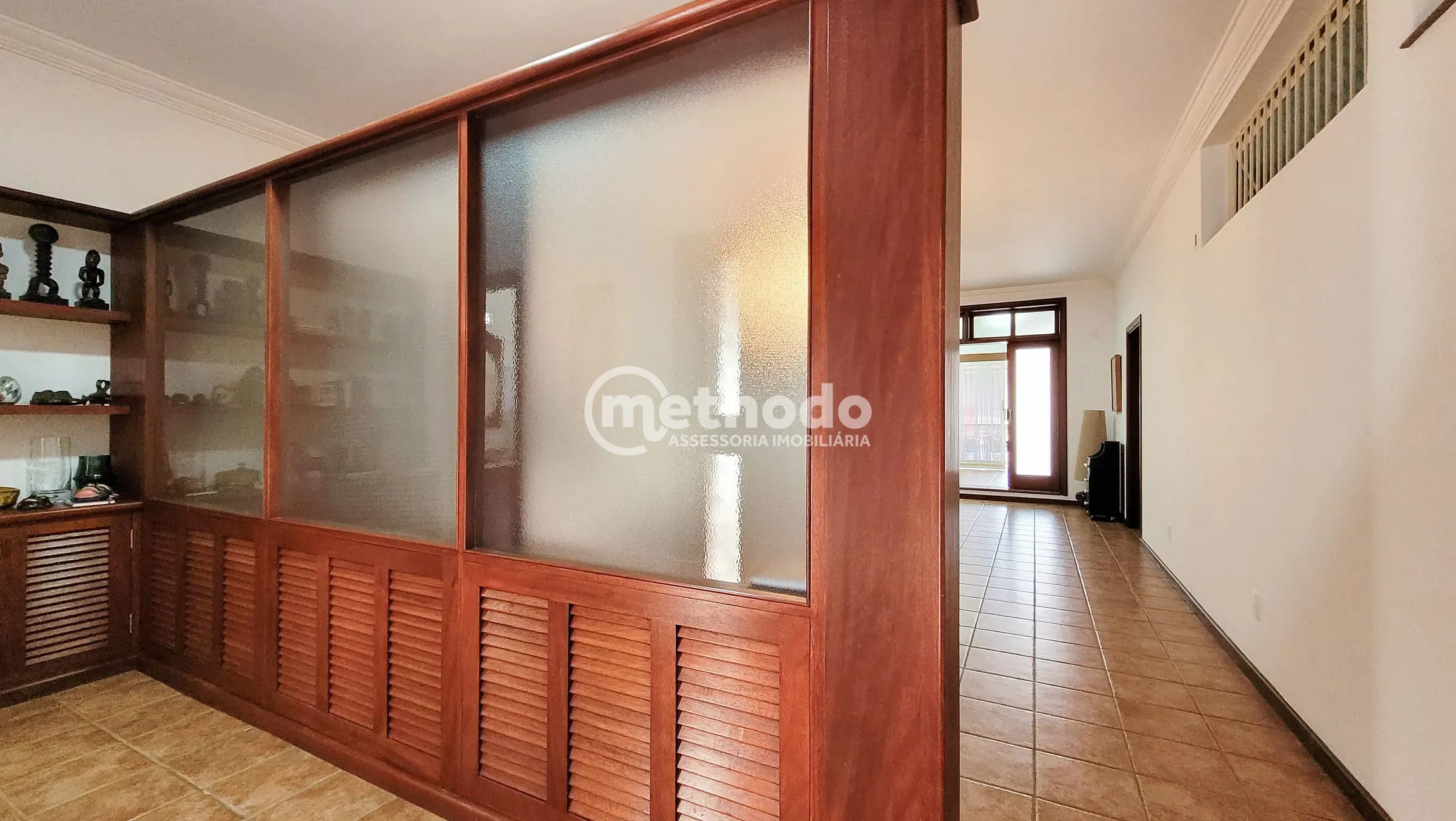 Casa, 5 quartos, 443 m² - Foto 2