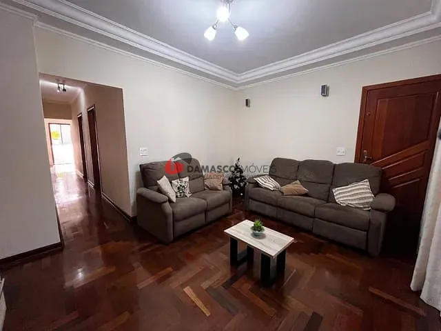 Casa 3 quartos e 2 banheiros, à venda, no bairro Vila Alpina em São Paulo