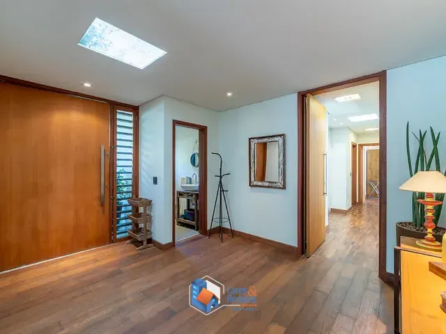 Casa com 600m² 6 quartos e 7 banheiros, à venda, no bairro Santo Amaro em São Paulo