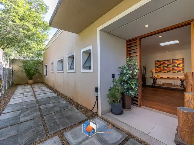 Casa com 600m² 6 quartos e 7 banheiros, à venda, no bairro Santo Amaro em São Paulo