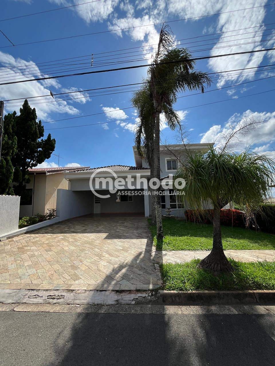 Casa, 3 quartos, 250 m² - Foto 1