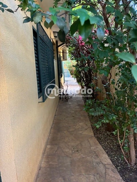 Casa, 4 quartos, 251 m² - Foto 25