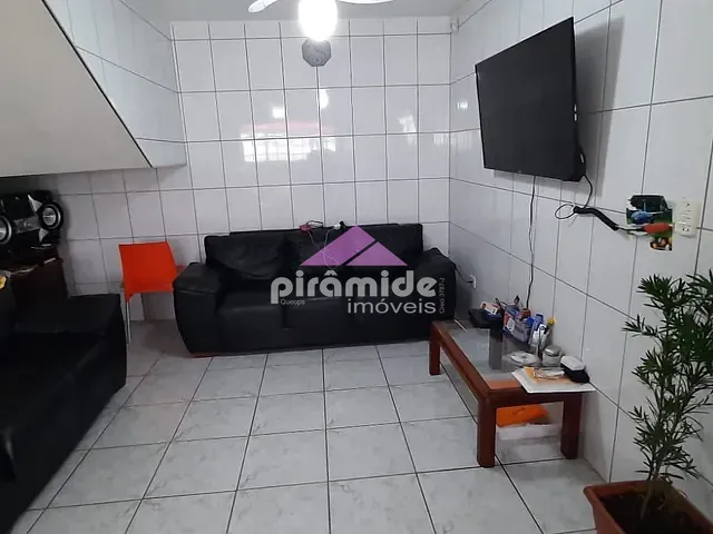 Casa com 110m² 3 quartos e 3 banheiros, à venda, no bairro Porto Novo em Caraguatatuba