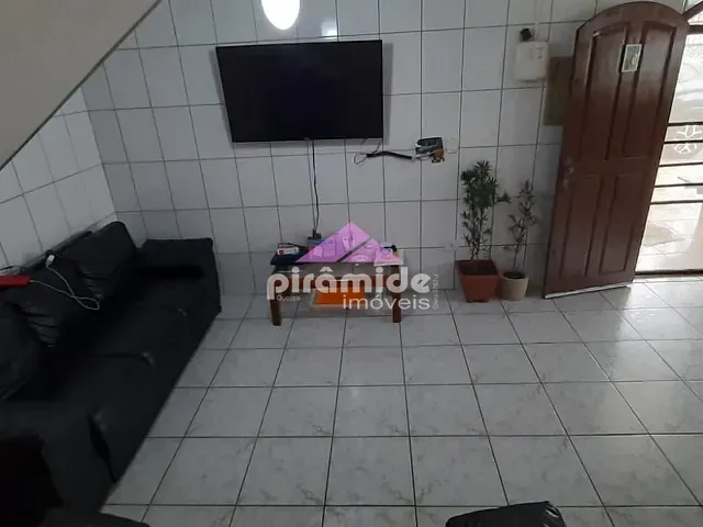 Casa com 110m² 3 quartos e 3 banheiros, à venda, no bairro Porto Novo em Caraguatatuba