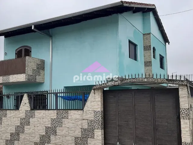 Casa com 110m² 3 quartos e 3 banheiros, à venda, no bairro Porto Novo em Caraguatatuba