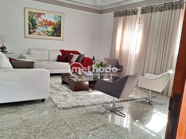 Casa com 317m² 4 quartos e 4 banheiros, à venda, no bairro Loteamento Residencial Vila Bella Dom Pedro em Campinas