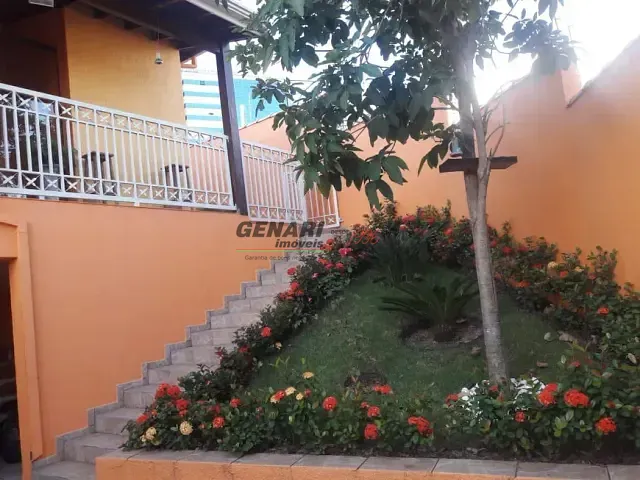 Casa com 225m² 3 quartos e 3 banheiros, à venda, no bairro Vila Homero em Indaiatuba