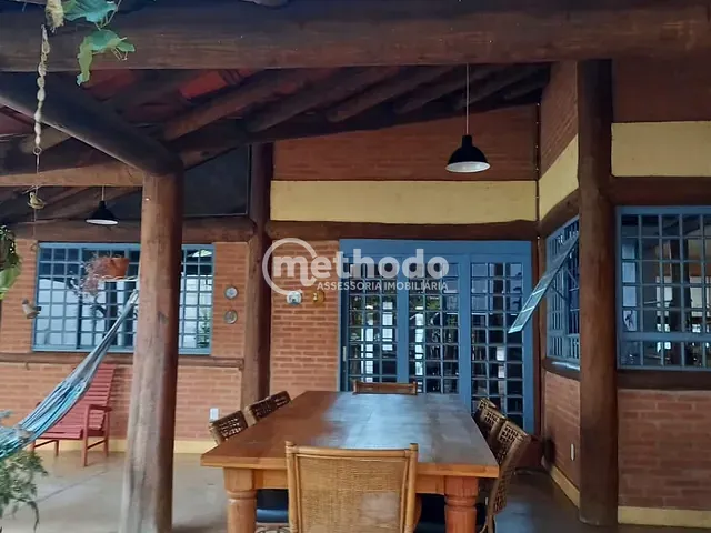 Casa com 1000m² 4 quartos e 4 banheiros, à venda, no bairro Chácara Santa Margarida em Campinas