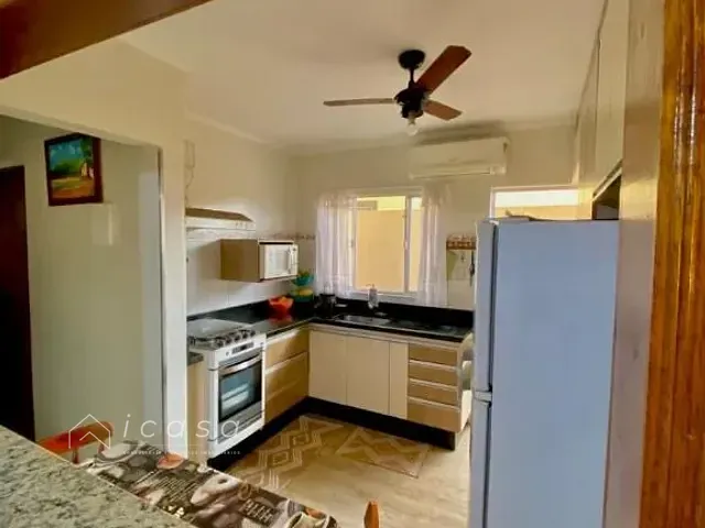 Casa com 195m² 3 quartos e 3 banheiros, à venda, no bairro Jardim São José em Caçapava
