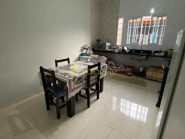 Casa com 135m² 3 quartos e 3 banheiros, à venda, no bairro Jardim do Lago em Taubaté