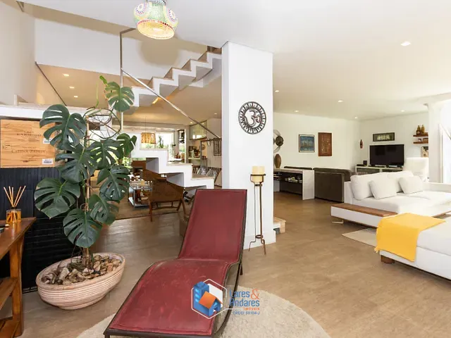 Casa com 232m² 4 quartos e 6 banheiros, à venda, no bairro Chácara Monte Alegre em São Paulo
