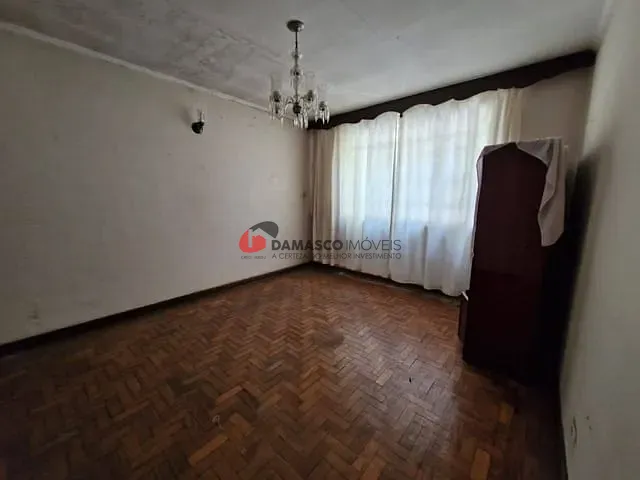 Casa com 176m² 3 quartos e 3 banheiros, à venda, no bairro Santa Paula em São Caetano do Sul