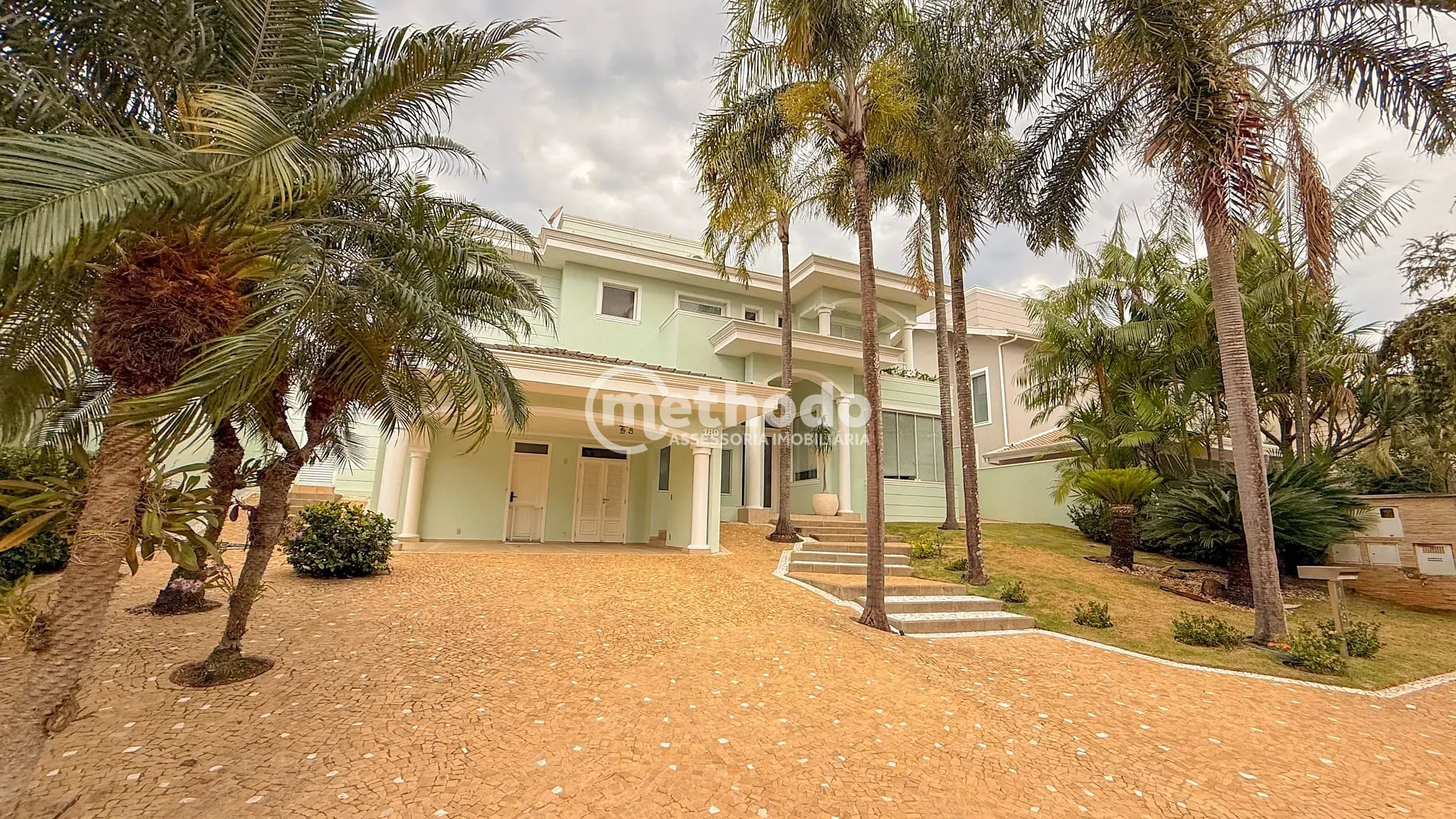Casa, 4 quartos, 385 m² - Foto 2